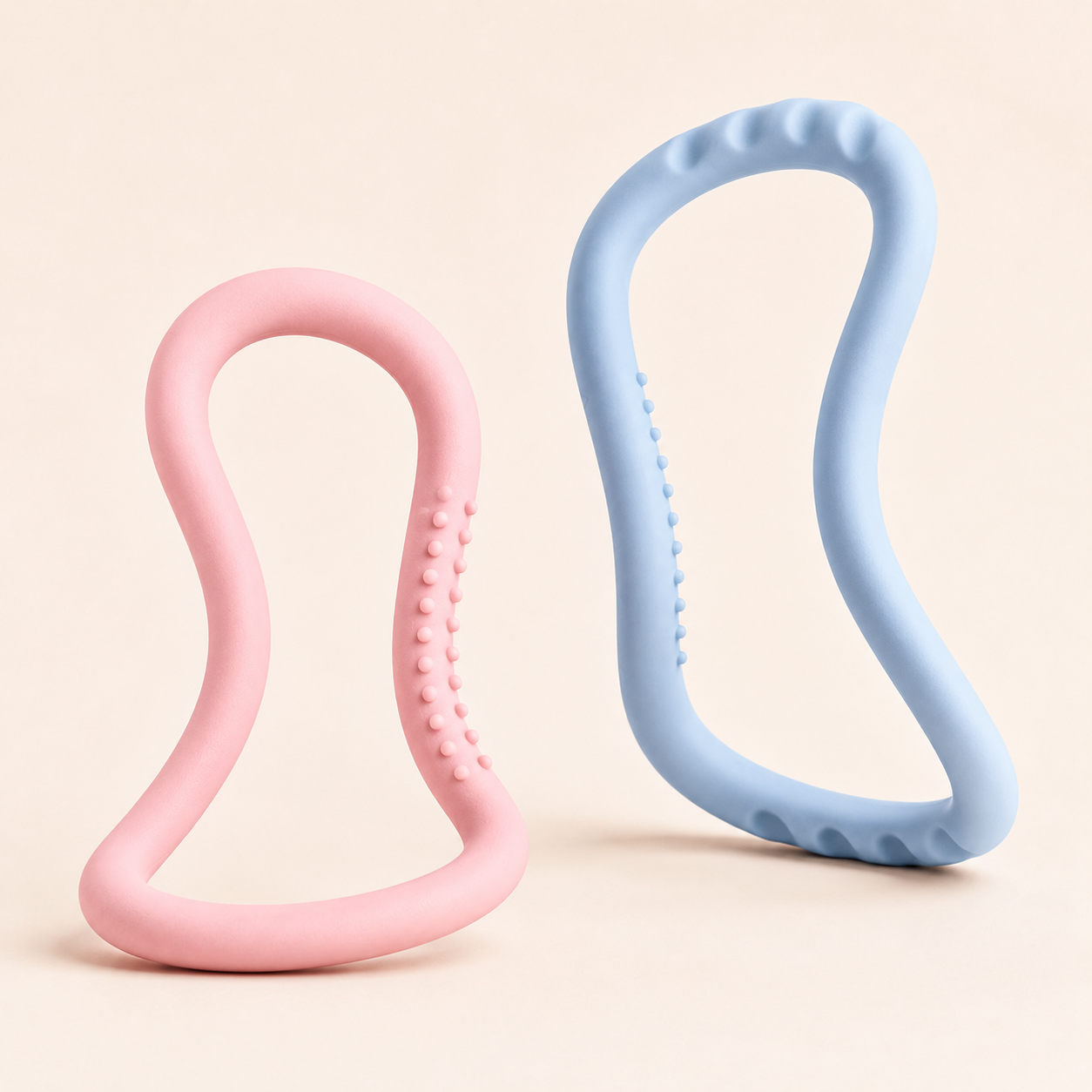 GripCore™ Figure 8 Pilates Ring – Shoulder, Back & Leg Stretching Tool
